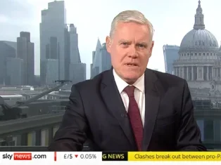 Sky News business presenter Ian King to leave channel